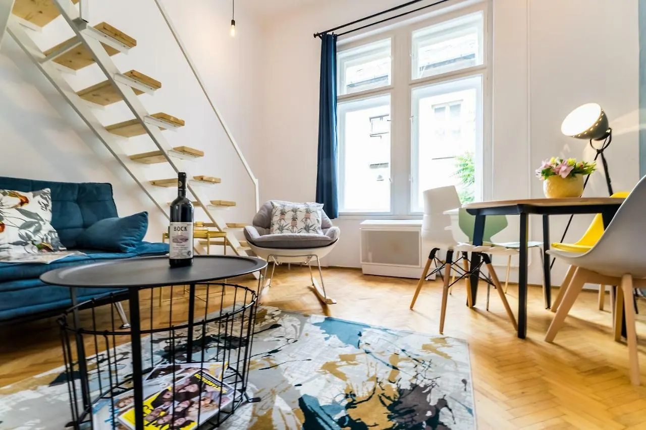 Bpr Azure Desire Studio Budapeszt Węgry